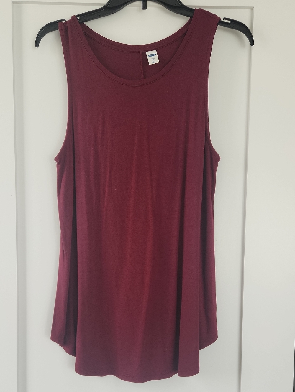 Old Navy Burgundy Swing Tank Top Size Medium